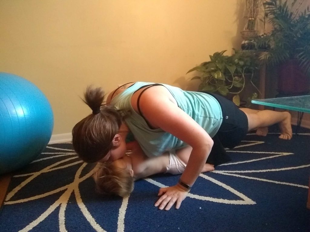 Baby workout push up step 2