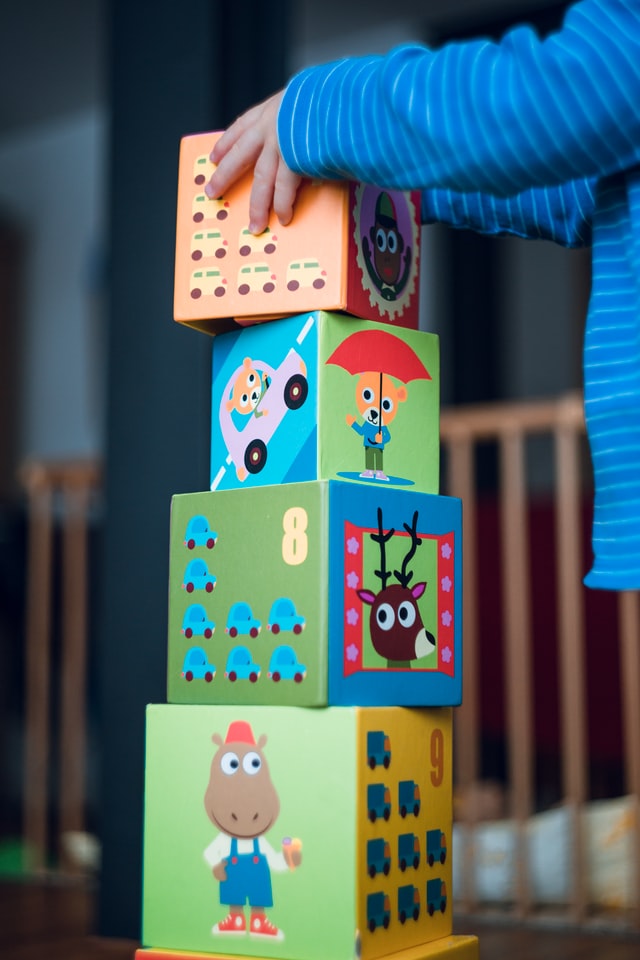 toddler toys, playing with blocks
